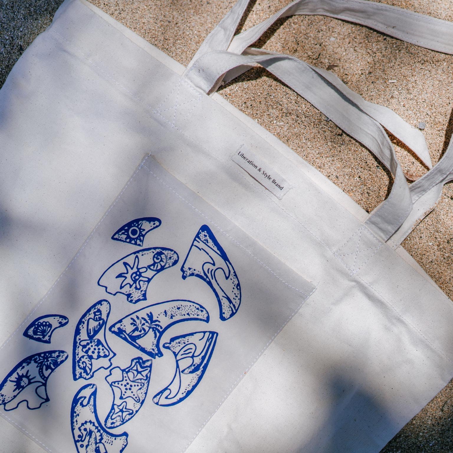 batik_bag&hat_surfboard3 batik tote bag & hat surfboard