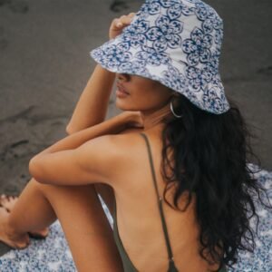 batik hat navy mandala