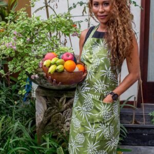 white pineapple apron